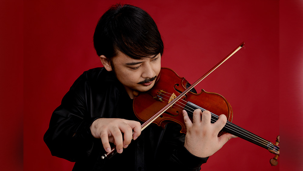 サントリーホールにて初演 新作 ノスタルジー Bohemianist Masahiroの無伴奏ヴァイオリンが誘うノスタルジー シアターウェブマガジン カンフェティ