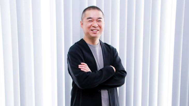 横山拓也による演劇ユニット「iaku」の新作はラブコメディ　社会的テーマを色濃く表現しつつ、エンターテインメント性を意識した作品