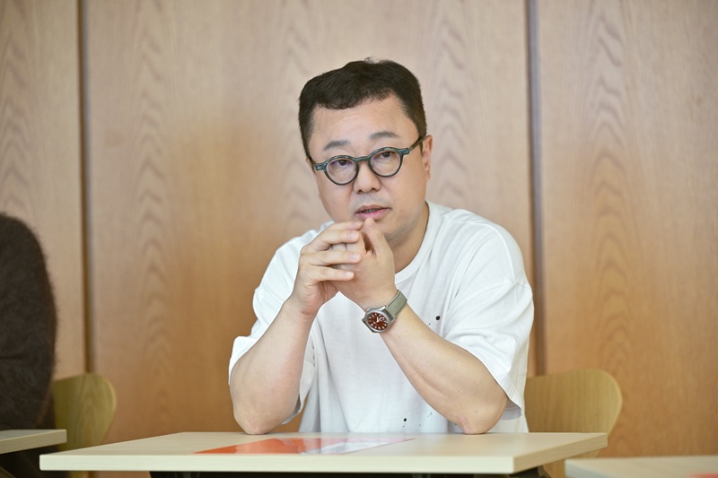 パク・スヨン
撮影：阿部章仁