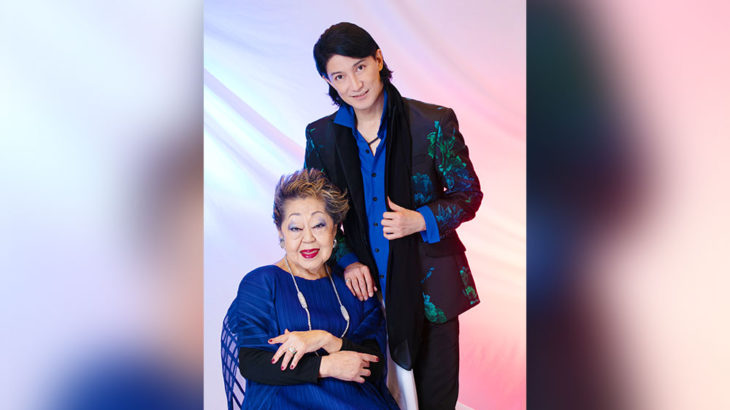 心から絞り出すような歌声を、ダンサーの表現が彩る。そんなステージを　久々のホールコンサートはダンスとのコラボレーションで